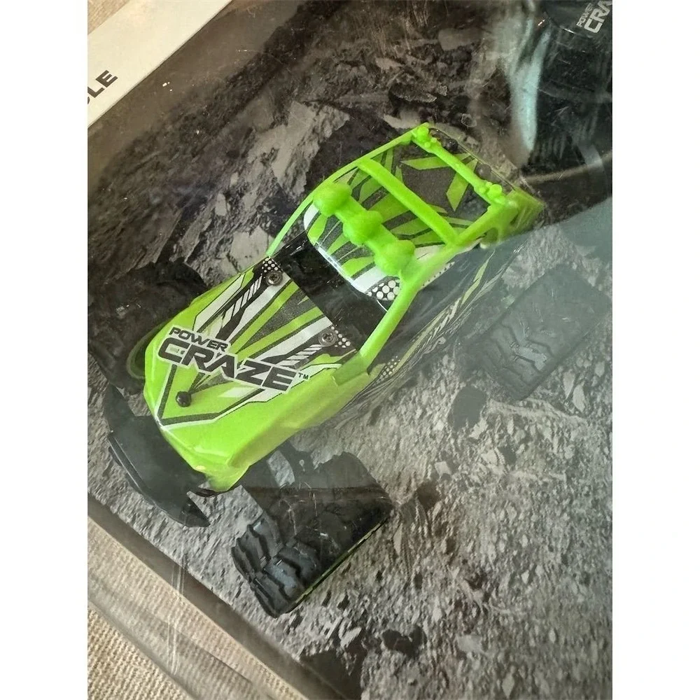 Power Craze 2.0 Mini RC Car with Remote Control - Green